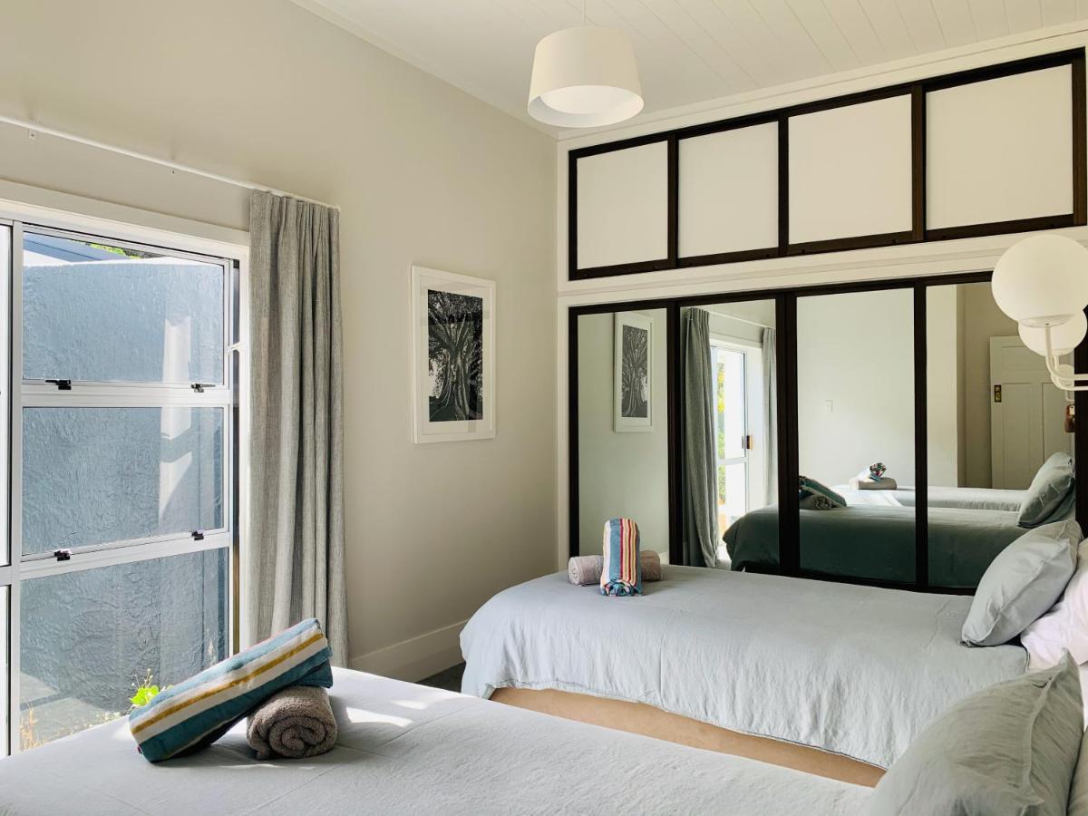 9 The Strand - New Pricing! Ръсел Екстериор снимка